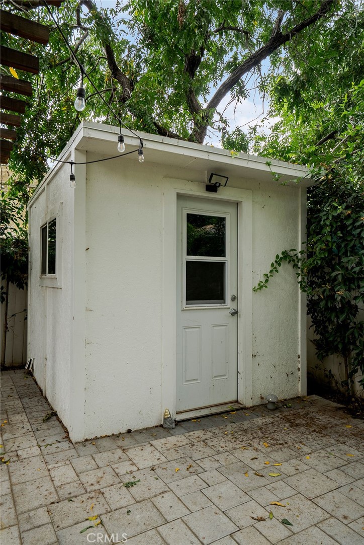 18646 Ingomar Street Reseda, CA 91335 - Photo 44 of 63 Shed / Backyard