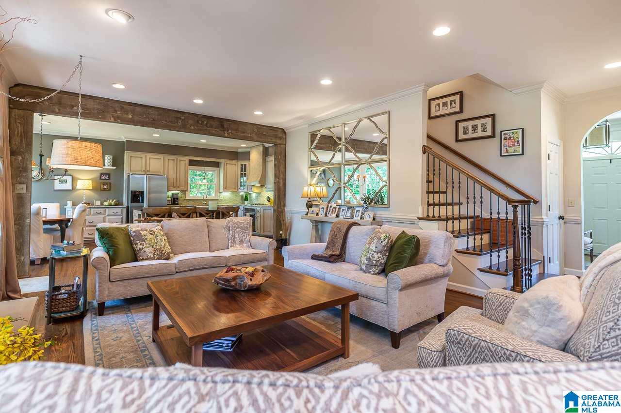 2613 Poplar Post Road Vestavia Hills, AL 35243 - Photo 5 of 50