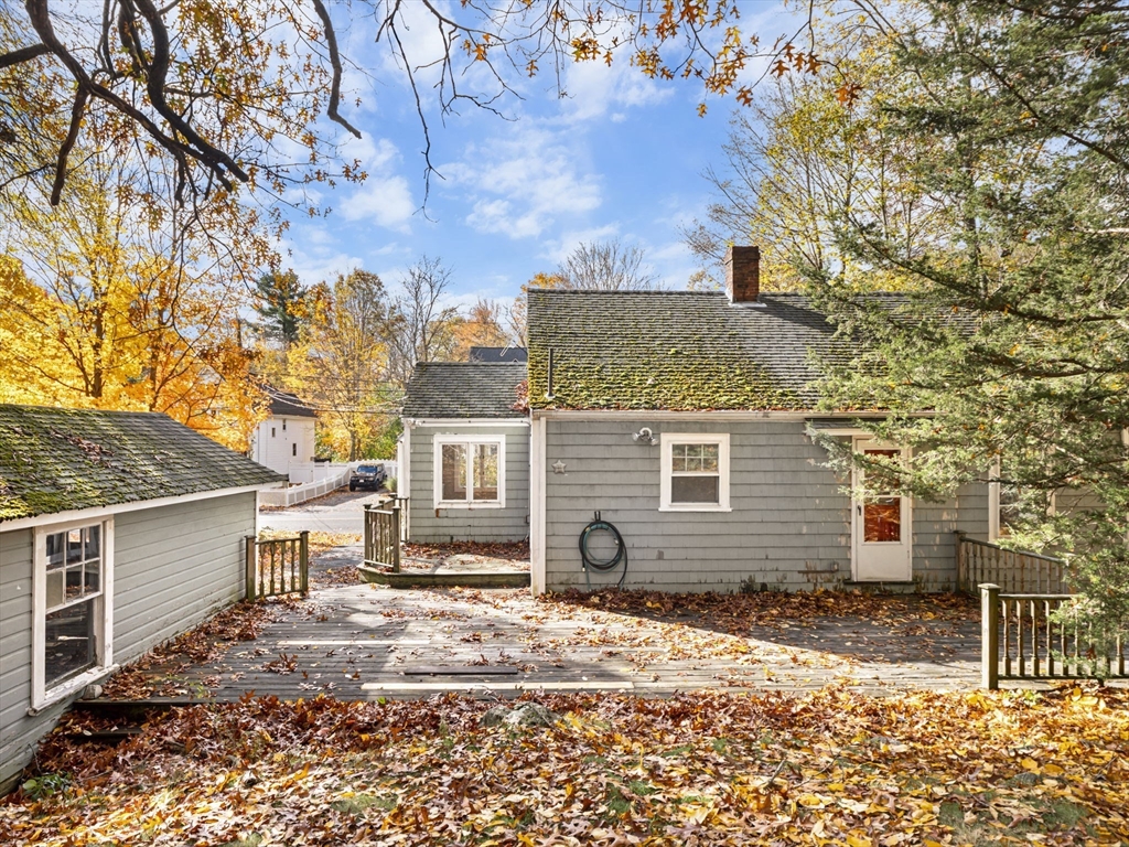81 Spring Street Wakefield, MA 01880 - Photo 5 of 25 Gallery Image 5