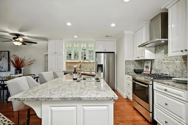 $995,000 | 152 Vineyard Circle, Yountville, CA 94599