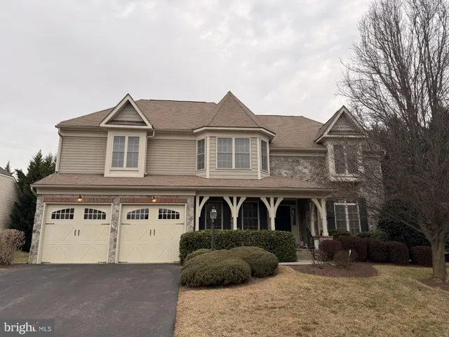 $789,000 | 112 Louisa Beall Lane, Charles Town, WV 25414