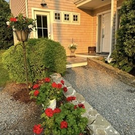 152 Tuckerman Avenue, Unit 8 Middletown, RI 02842 - Photo 1 of 24