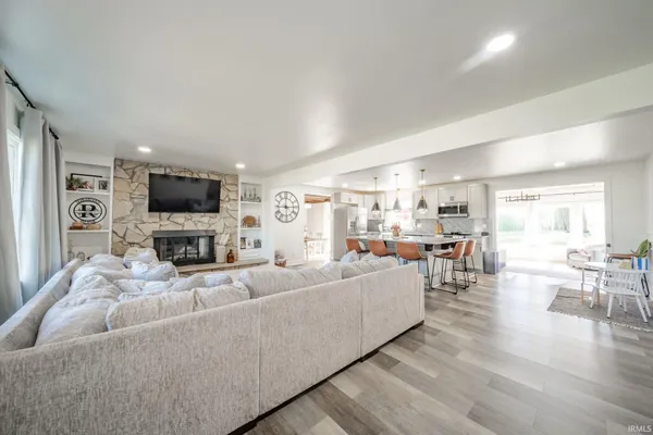 $348,700 | 1745 West County Road 200 North, New Castle, IN 47362