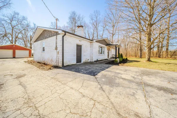 $348,700 | 1745 West County Road 200 North, New Castle, IN 47362