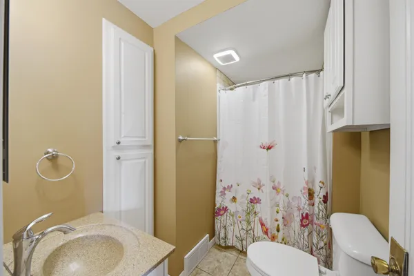 $330,000 | 4126 Highway 64, Mount Morris, IL 61054