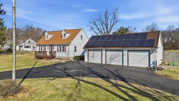 $330,000 | 4126 Highway 64, Mount Morris, IL 61054