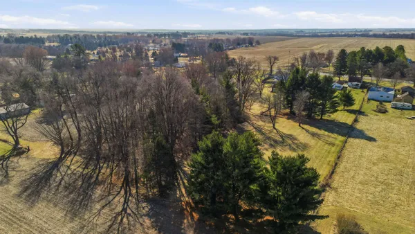 $330,000 | 4126 Highway 64, Mount Morris, IL 61054