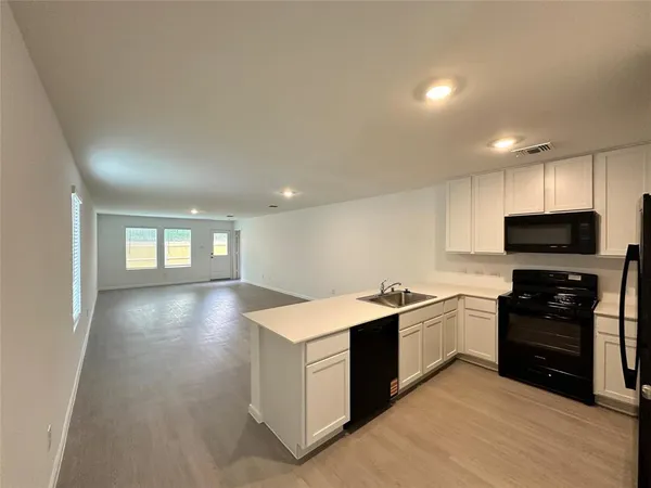 $1,750 | 1429 Erie Drive, Sherman, TX 75090