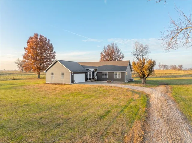 $320,000 | 1260 State Rte TT N/a, Butler, MO 64730
