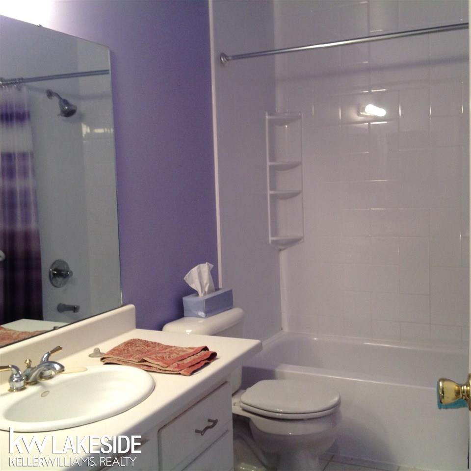 903 Lafayette Court Rochester Hills, MI 48307 - Photo 11 of 12