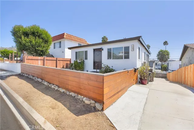 a view of house and outdoor space