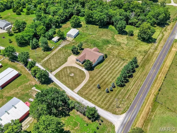 $525,000 | 11 Sherman Drive, Elsberry, MO 63343