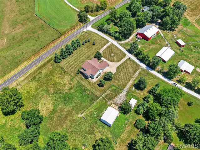 $525,000 | 11 Sherman Drive, Elsberry, MO 63343