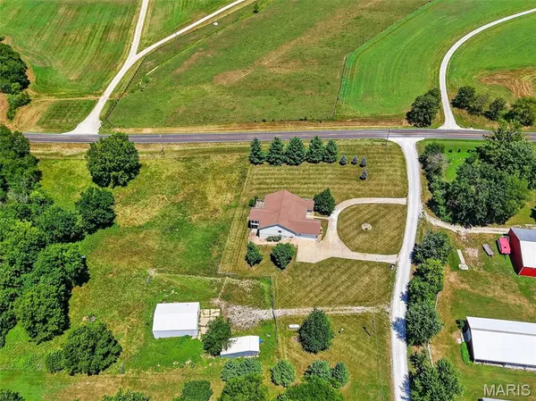 $525,000 | 11 Sherman Drive, Elsberry, MO 63343