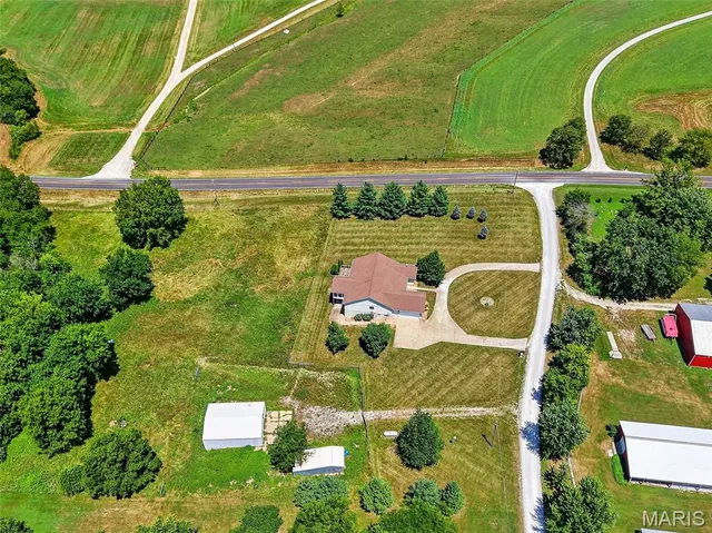 $525,000 | 11 Sherman Drive, Elsberry, MO 63343