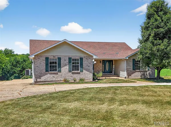 $525,000 | 11 Sherman Drive, Elsberry, MO 63343