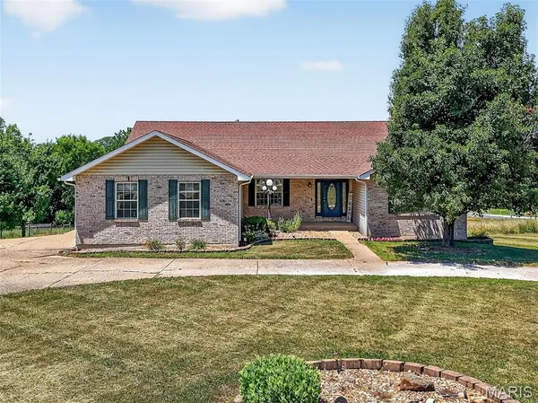 $525,000 | 11 Sherman Drive, Elsberry, MO 63343