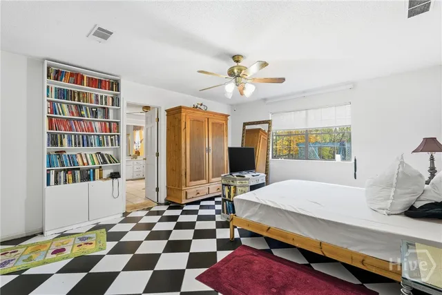 $440,000 | 863 North Macon Street, Ludowici, GA 31316