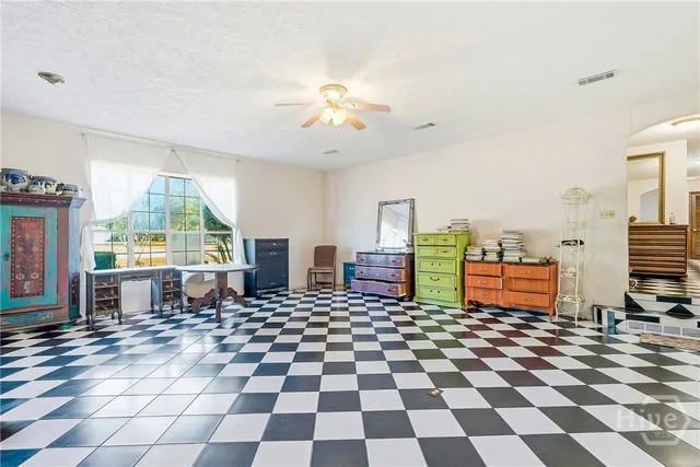 $440,000 | 863 North Macon Street, Ludowici, GA 31316