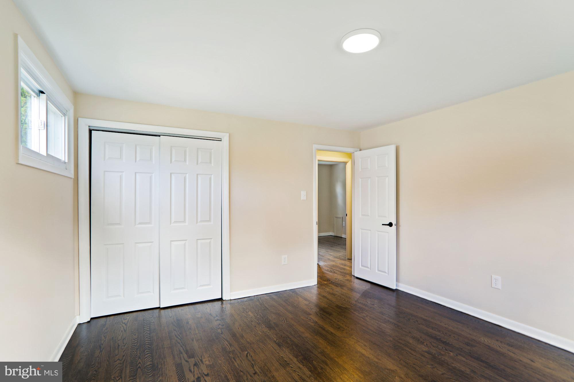 77 Saratoga Road Stratford, NJ 08084 - Photo 21 of 27 Bedroom 3