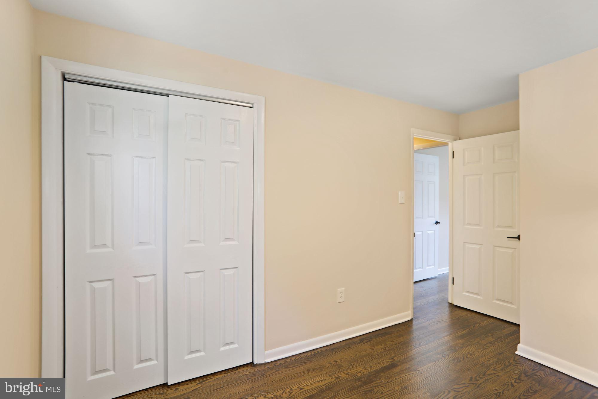 77 Saratoga Road Stratford, NJ 08084 - Photo 23 of 27 Bedroom 4