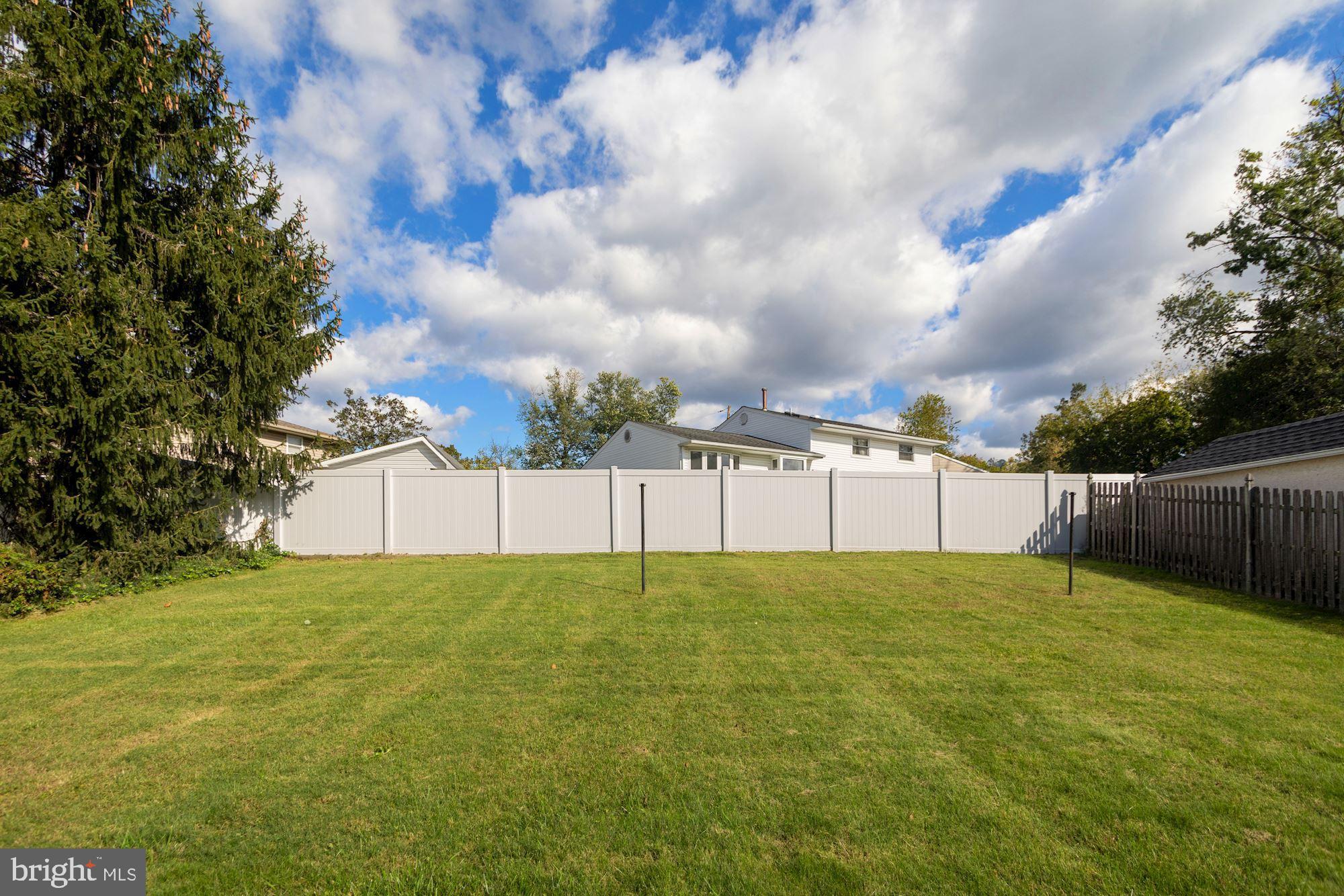 77 Saratoga Road Stratford, NJ 08084 - Photo 26 of 27 Yard