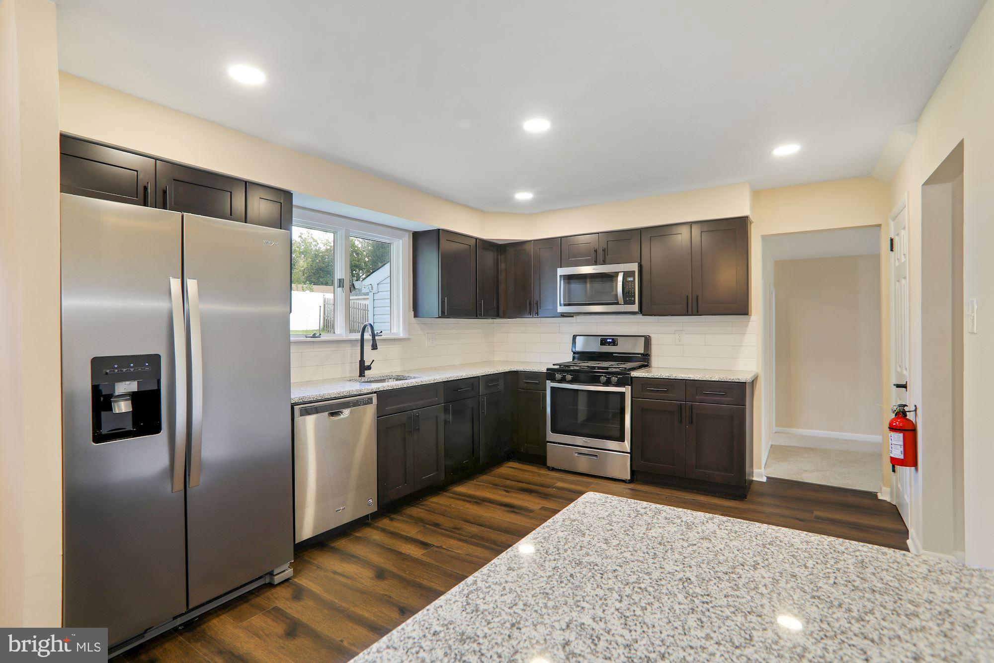 77 Saratoga Road Stratford, NJ 08084 - Photo 8 of 27 Kitchen