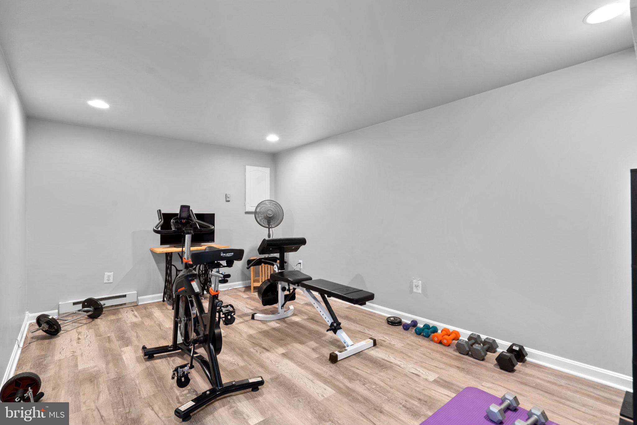 24004 Log House Road Gaithersburg, MD 20882 - Photo 33 of 49 Gallery Image 33