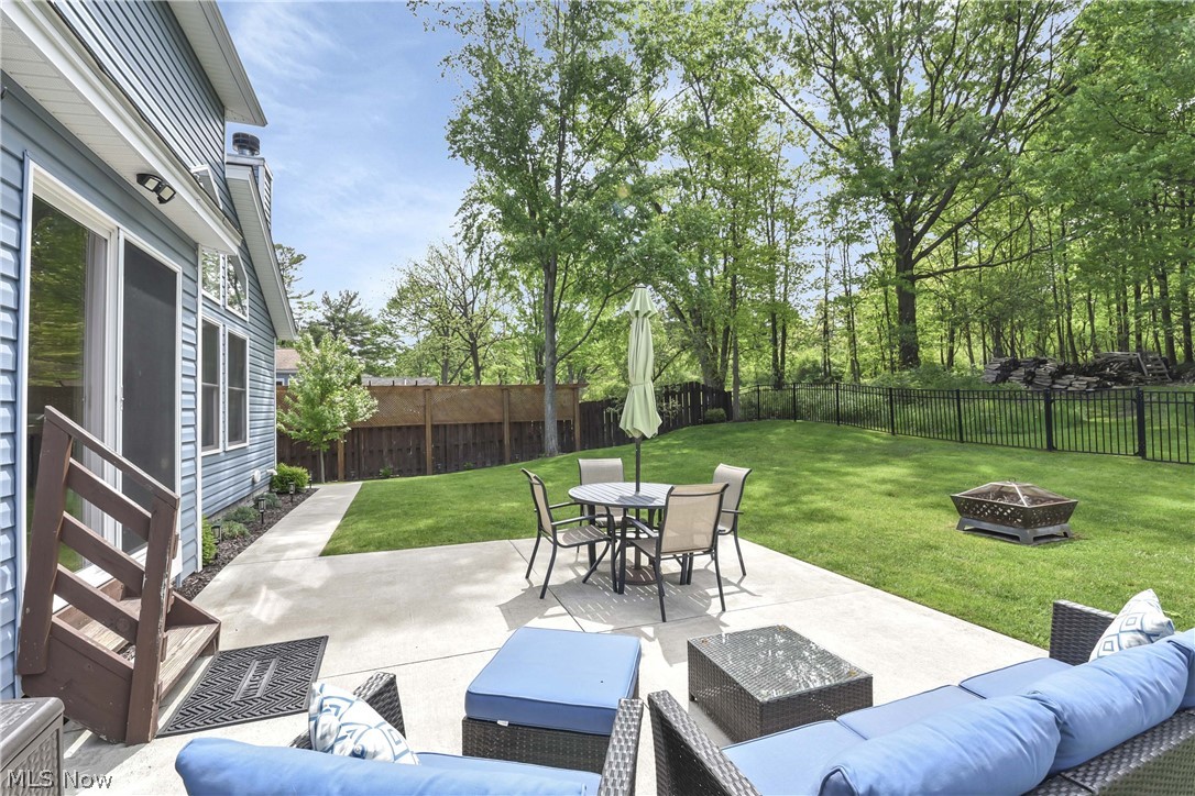 7599 Albion Road North Royalton, OH 44133 - Photo 32 of 45 Private patio