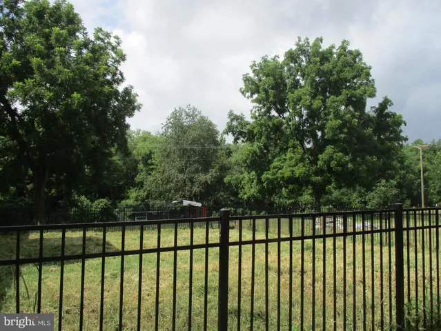 $475,000 | 575 Pond Neck Road, Earleville, MD 21919