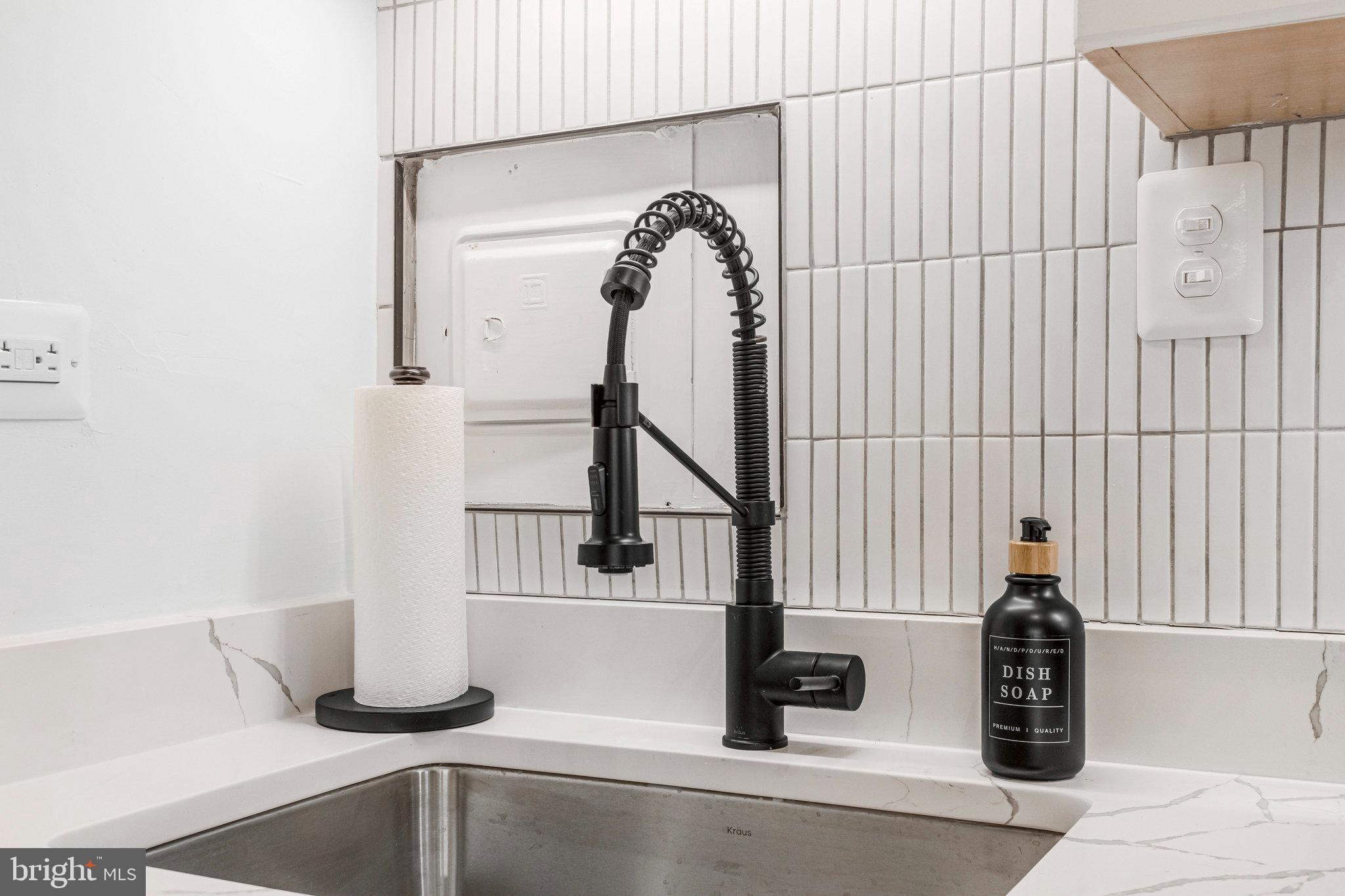 2201 L Street Northwest, Unit 509 Washington, DC 20037 - Photo 19 of 37