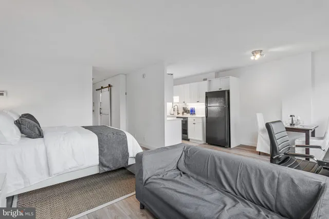 $3,495 | 2201 L Street Northwest, Unit 509, Washington, DC 20037