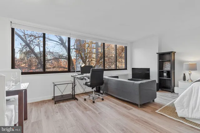 $3,495 | 2201 L Street Northwest, Unit 509, Washington, DC 20037