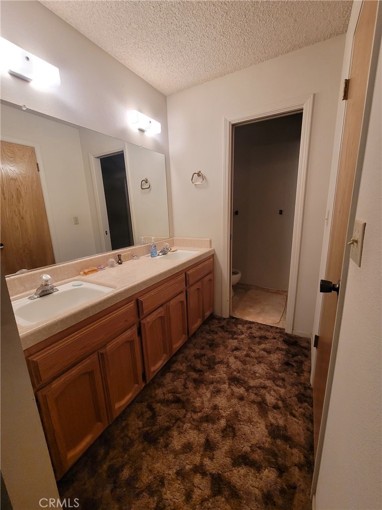 6009 Elwood Road Sanger, CA 93657 - Photo 31 of 43