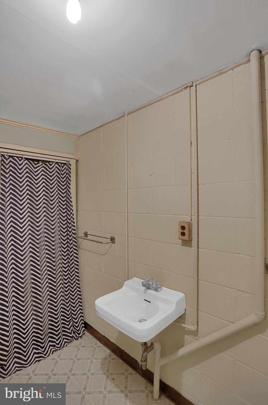 425 Trudy Road Harrisburg, PA 17109 - Photo 33 of 39 Gallery Image 33