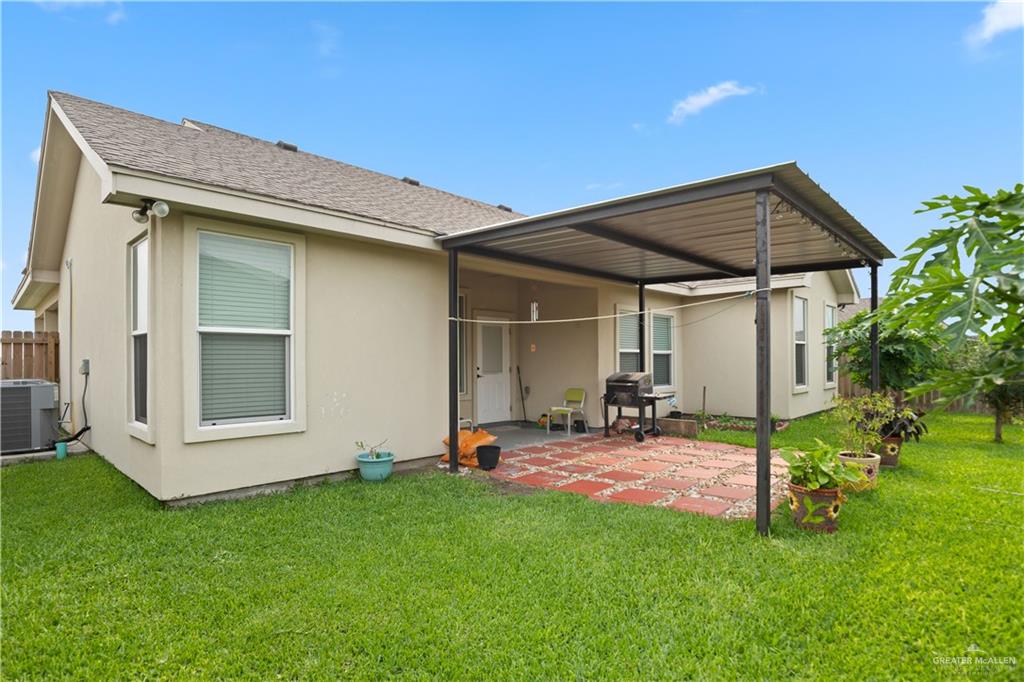 428 Gonzalez Street Donna, TX 78537 - Photo 14 of 18