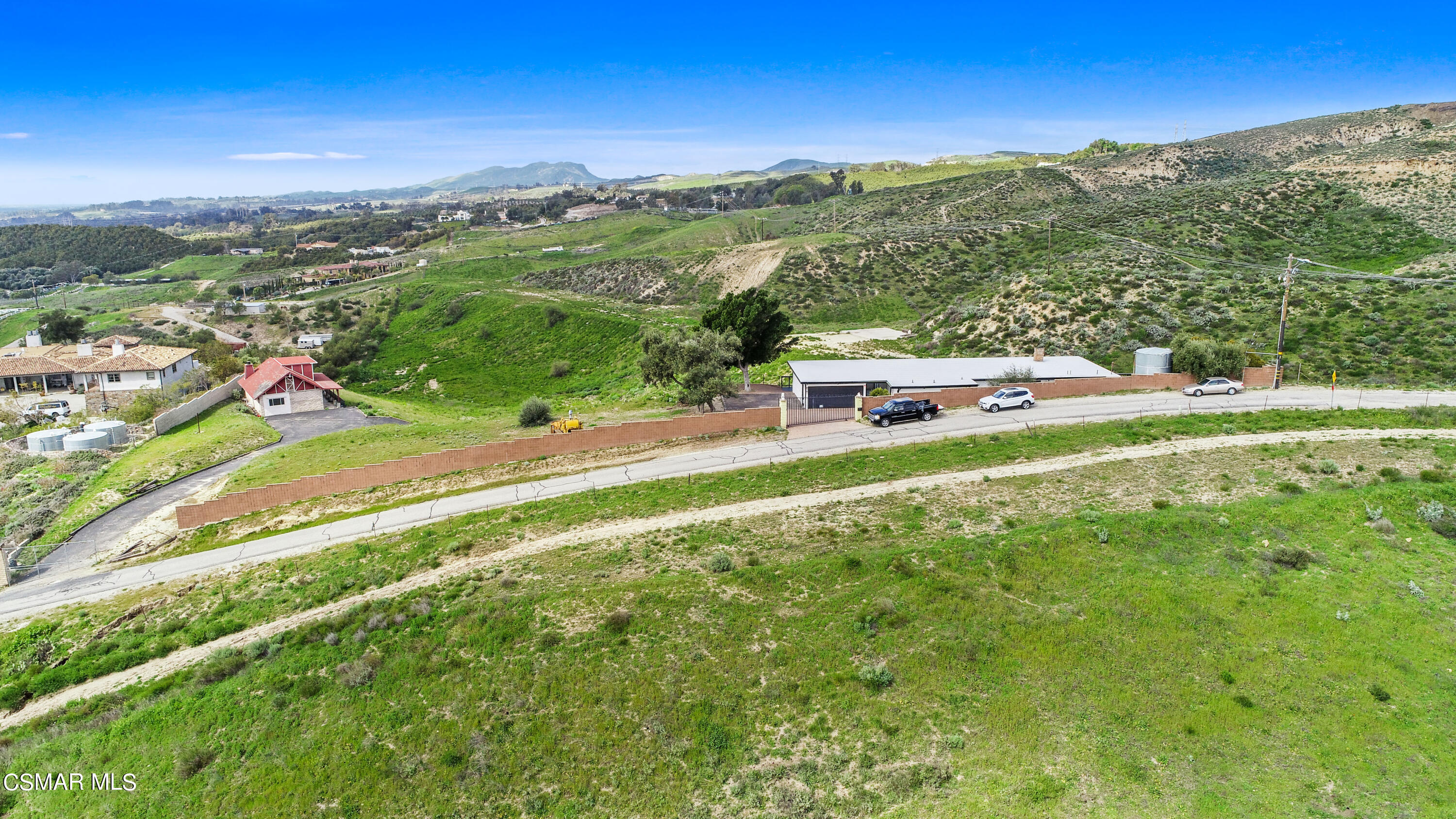 8787 Happy Camp Road Moorpark, CA 93021 - Photo 26 of 33 a view of green field with mountains in the background