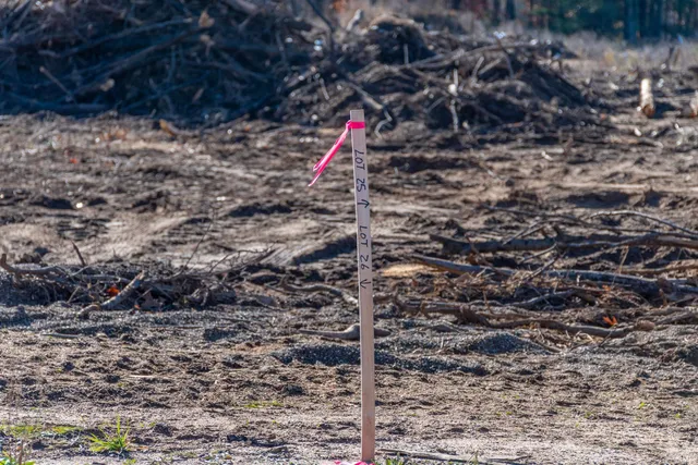 $50,000 | 15042 Luna, Bristol, IN 46507