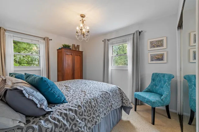 $549,000 | 6651 Dunham Road, Downers Grove, IL 60516