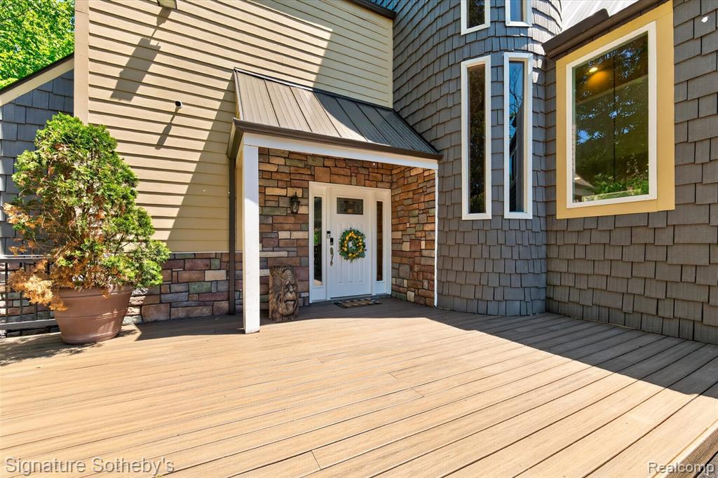 30650 Lahser Road Beverly Hills, MI 48025 - Photo 26 of 93