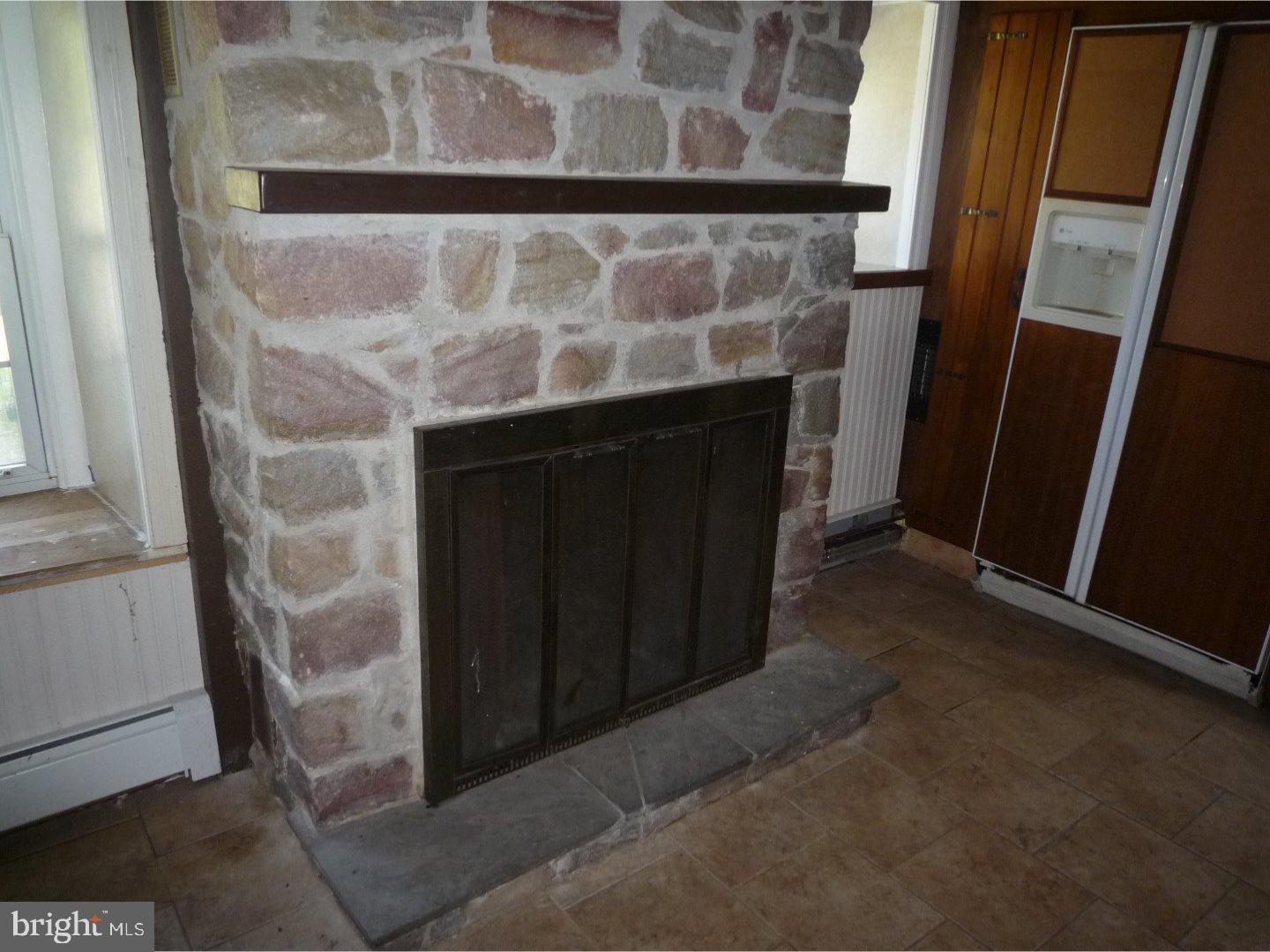 755 Crystal Cave Road Kutztown, PA 19530 - Photo 7 of 24 Gallery Image 7