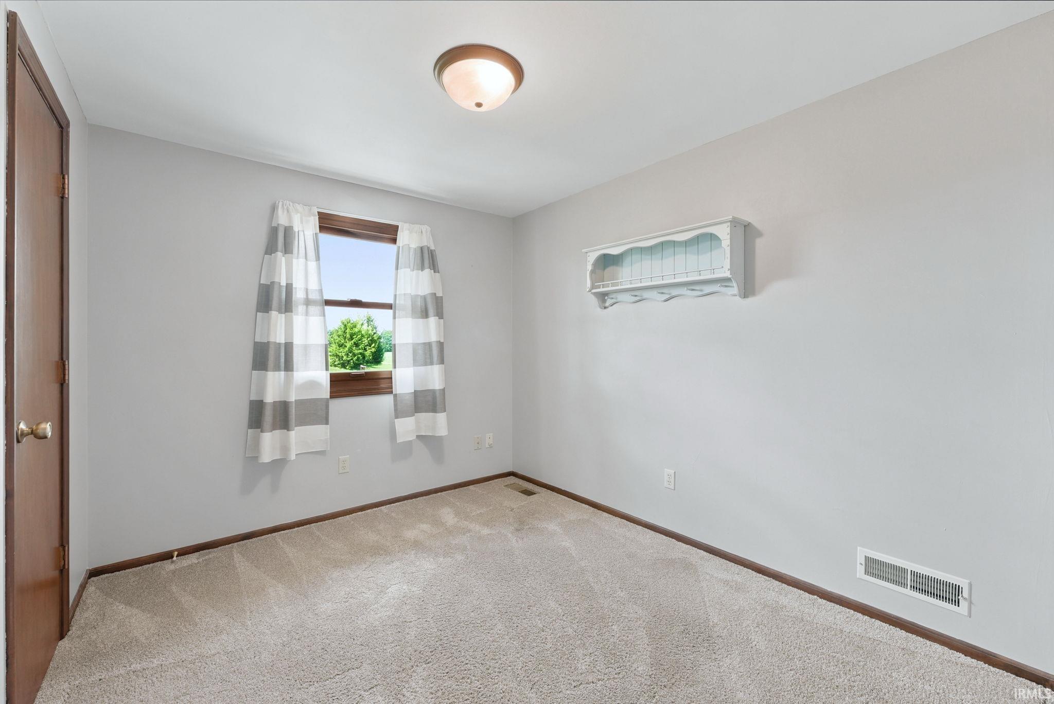 10501 Stellhorn Road Fort Wayne, IN 46815 - Photo 29 of 49