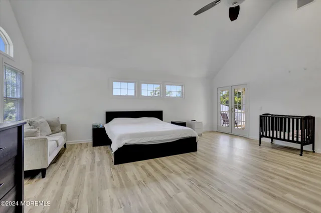 $4,900 | 186 Whalepond Road, Oakhurst, NJ 07755