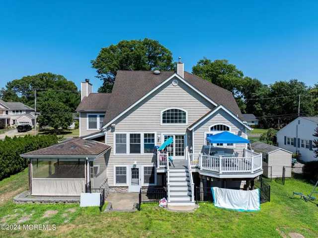 $4,900 | 186 Whalepond Road, Oakhurst, NJ 07755