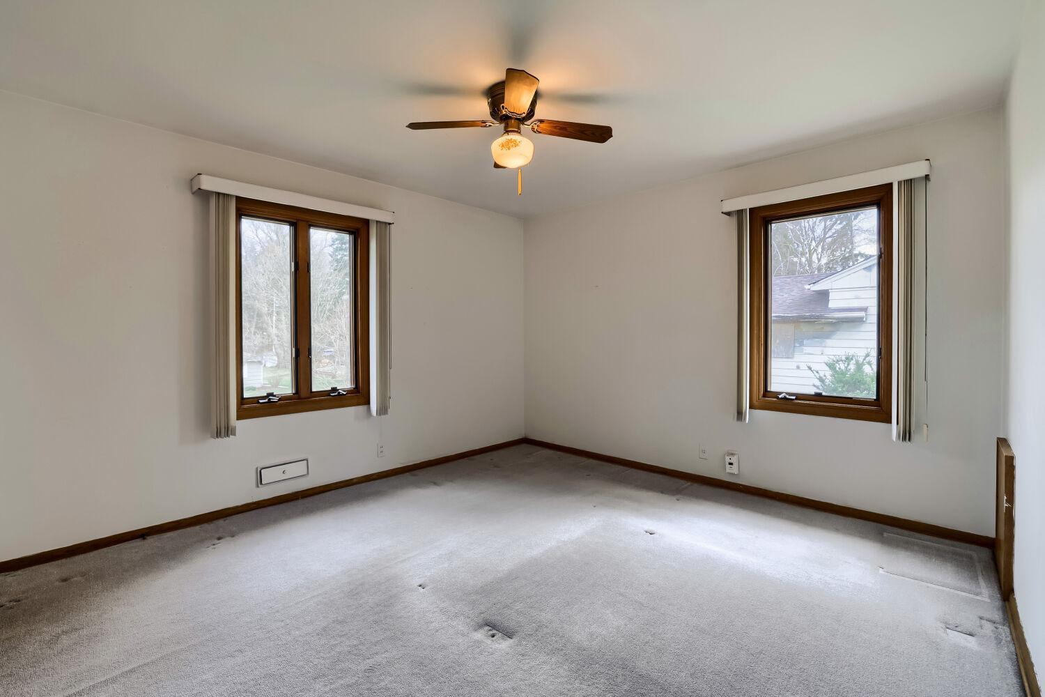 3662 Robin Lane Minnetonka, MN 55305 - Photo 16 of 30