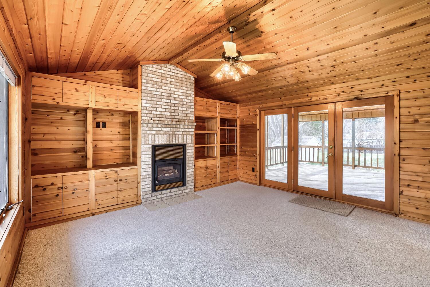 3662 Robin Lane Minnetonka, MN 55305 - Photo 5 of 30