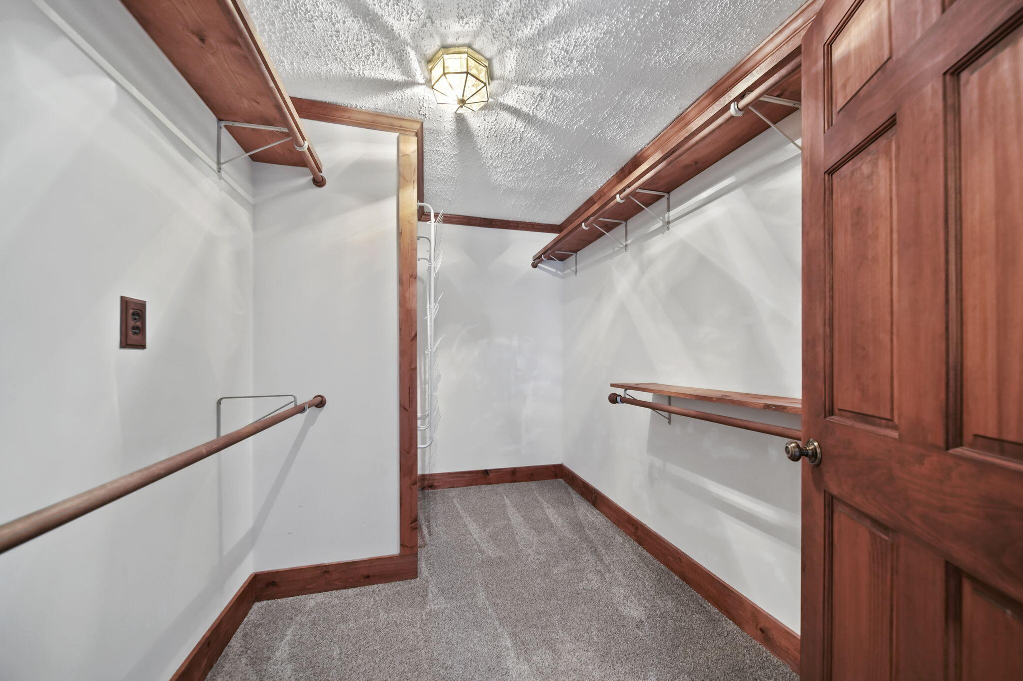 5140 Clinton Road Jackson, MI 49201 - Photo 19 of 42 25-web-or-mls-DSC02608