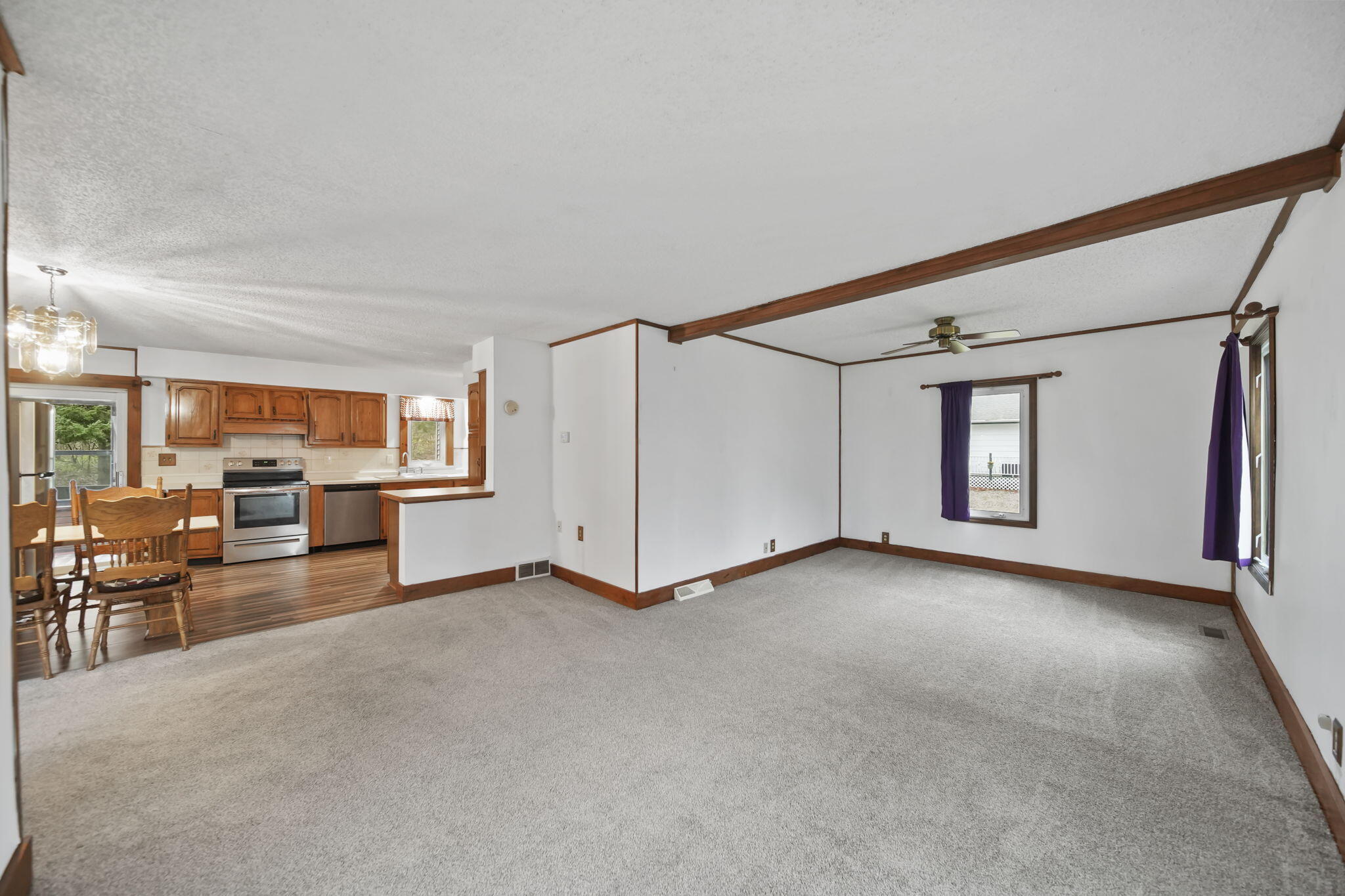 5140 Clinton Road Jackson, MI 49201 - Photo 8 of 42 9-web-or-mls-DSC02531