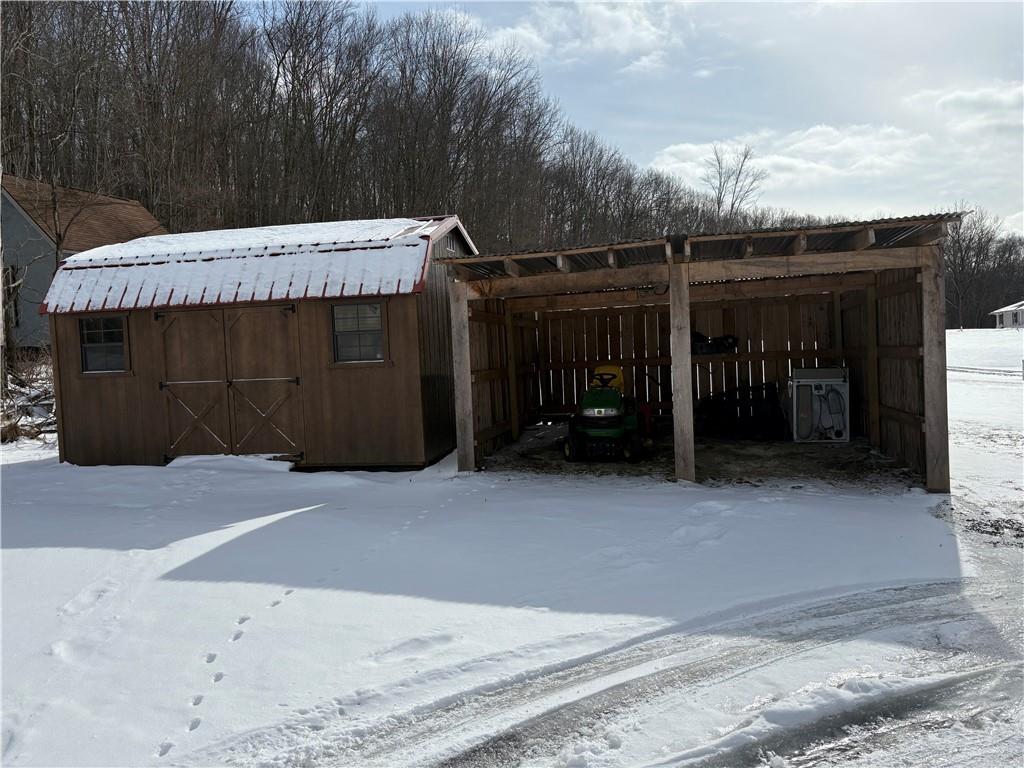 376 New Hope Road Boyers, PA 16020 - Photo 2 of 10 Gallery Image 2