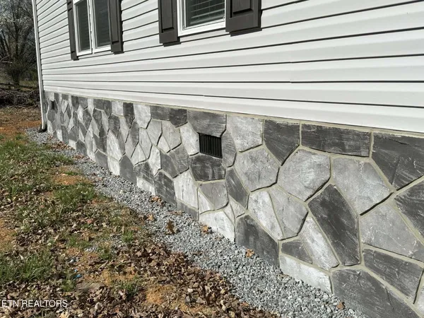 $193,900 | 205 Knight Hollow Lane, Mosheim, TN 37818